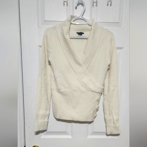 Ribbed V-neck sweater